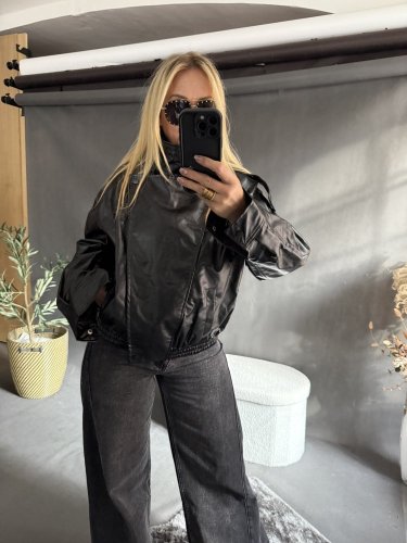 Koženková bunda límec