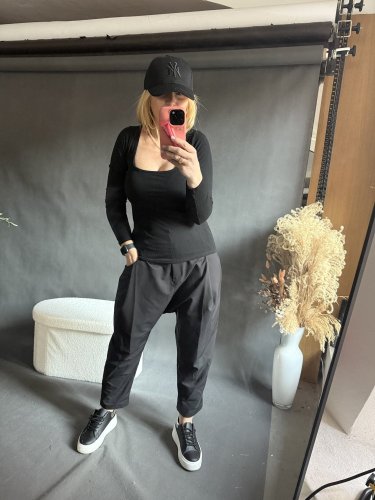 Tričko rebrované Elle-čierne