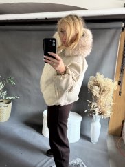 Bunda Chic Lady