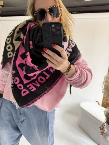 Šála Love dog čierný