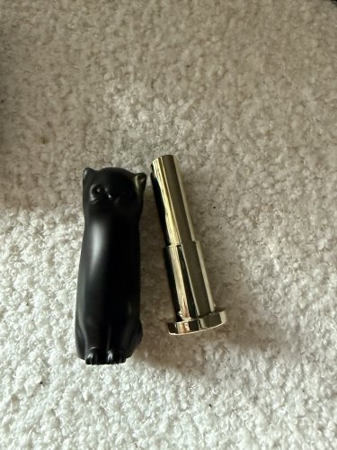 Balzam na rty kočka