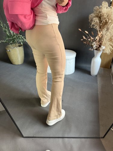 Legíny do zvonu-béžové