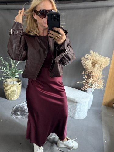 Křivák Devil-vínový