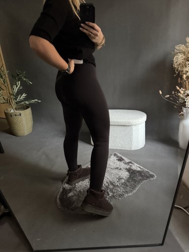 Legíny dole s pútkom-čierné