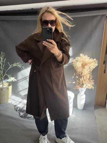 Kabát Sun s páskem-hnědý