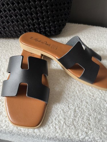 Sandálky Herminy-kožené-čierné