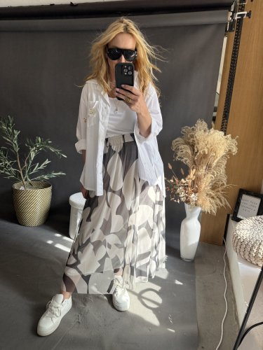 Tylová sukňa vzor-bielá