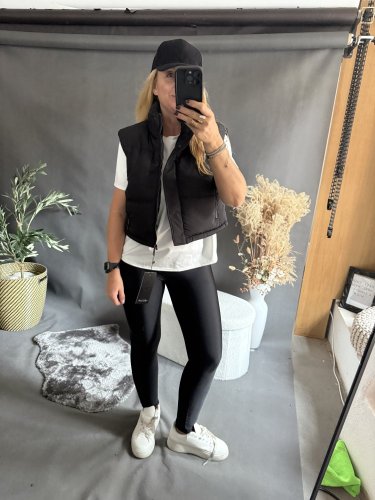 Vesta Crop S/M a L/XL-černá