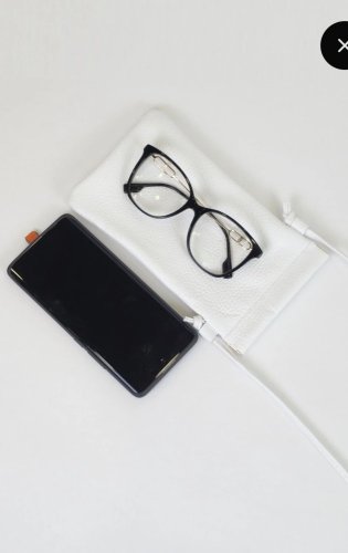 Kabelka na mobil nebo brýle-černá