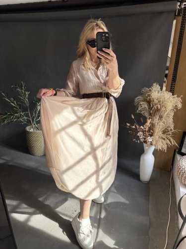 Šaty s opaskom Hodváb-béžové