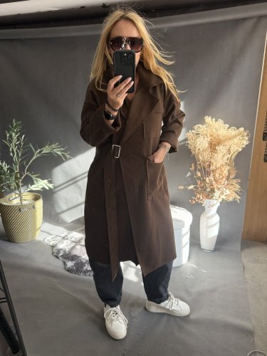 Kabát Sun s páskem-hnědý