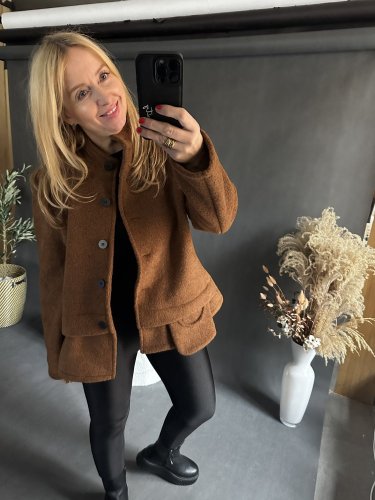 Kabátek s  kapsou SUN hnědý