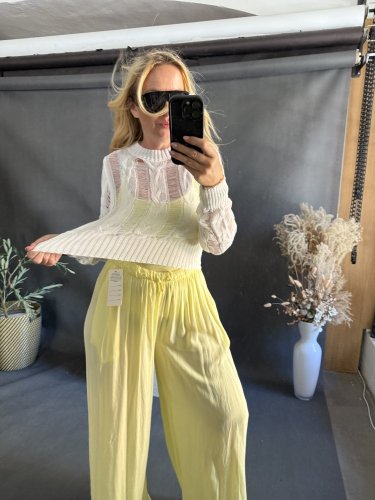 Svetřík Francois-bílý