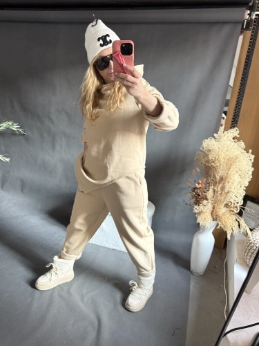 Mikina s kapucí na postavu XS-M-béžová