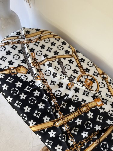 Šátek Luis-černá