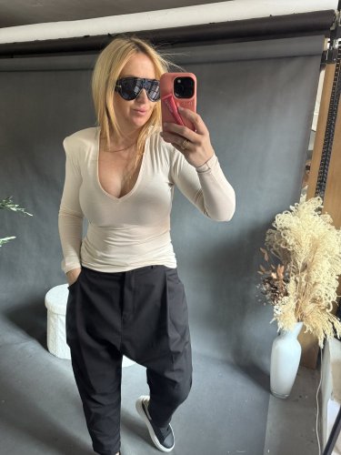 Tričko s vycpávkama-béžové