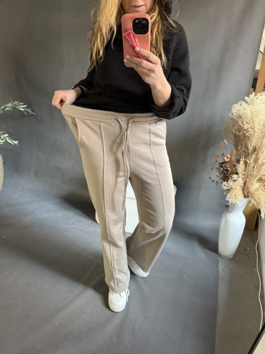 Teplákové nohavice Tara-mocca