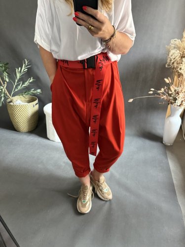 Nohavice s nižším sedom Blair-béžová postava 36-42čiervené