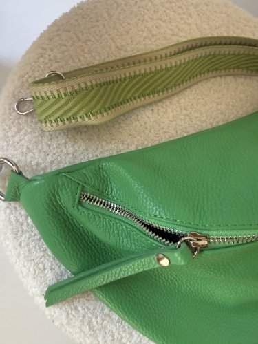 Popruh ku kabelke alebo ku Set Cupholder-strieborné kovanie-Pruh zelený