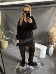 Mikina s výstřihem do V a krajkou-černá