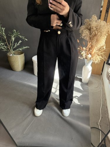 Kostýmek Style zlaté knoflíky-černý