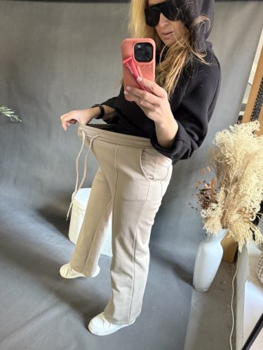 Teplákové nohavice Tara-mocca