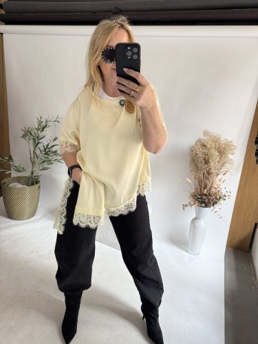 Tričko s čipkou-žltá