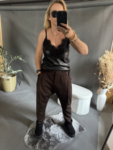 Tielko koženka s čipkou