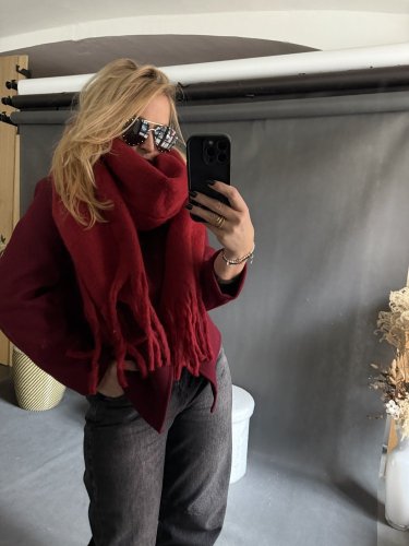 Šála oversize bordeaux