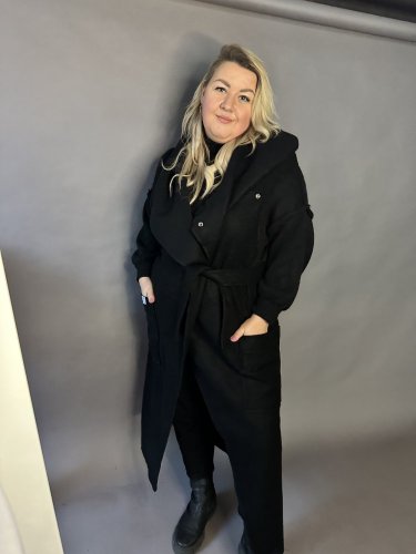 Modna kamizelka-čierná-BIG SIZE