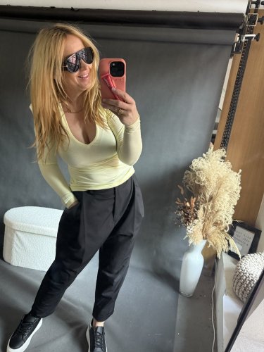 Tričko s vycpávkama-žlutá