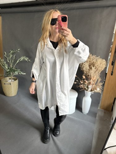 Košeľa lesklá Oversize UNISIZE-bielá