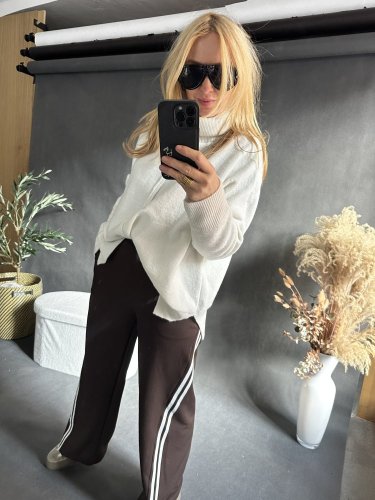 Nohavice s pruhom-max do M