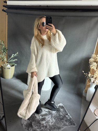 Svetr Mochy-krémový