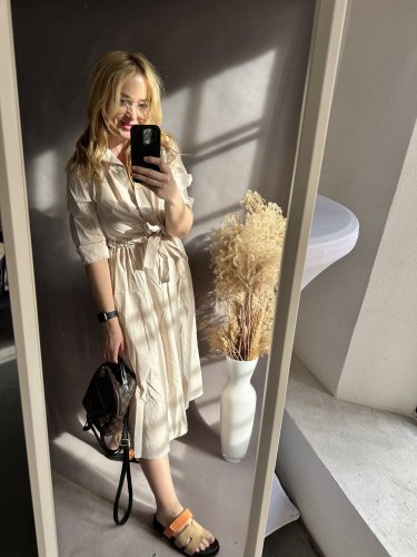 Šaty Business béžové