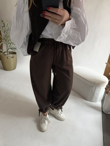 Nohavice Flowy hariem-hnedá