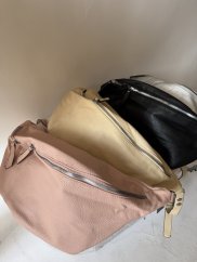 Veľká oblička syntetika-beige