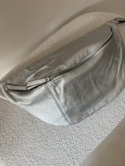 Veľká oblička syntetika-silver