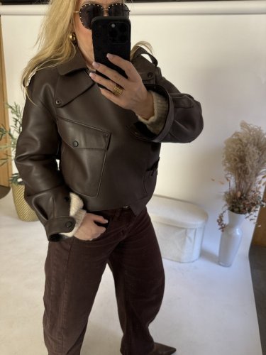 Krivák kožený-hnedý