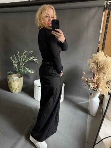 Kalhoty Pantagonna ve stylu sukně -čierná