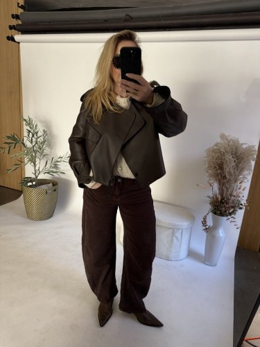 Krivák kožený-hnedý