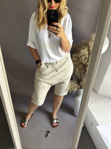 Šortky Down -světlo béžové