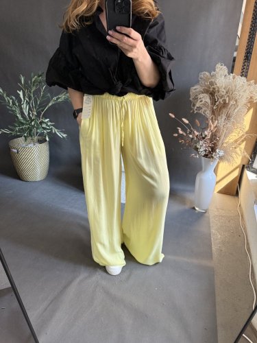 Nohavice Style-viskoza-pastelově žltá