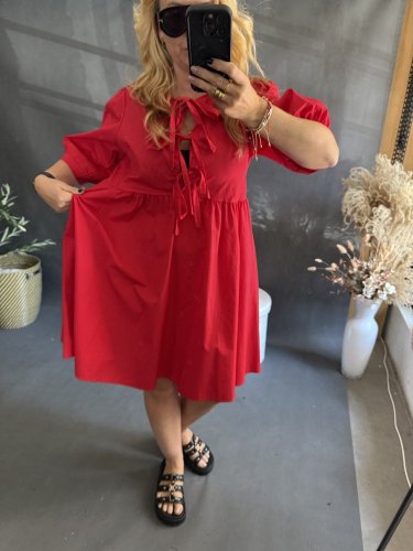 Šaty Dieci se šněrováním na prsou-červené