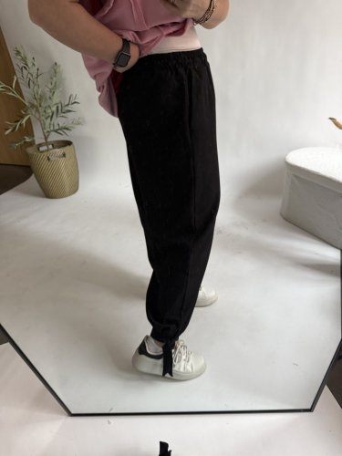 Nohavice Flowy hariem-čierná