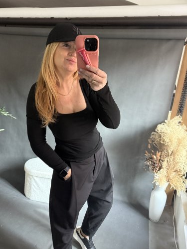 Tričko rebrované Elle-čierne