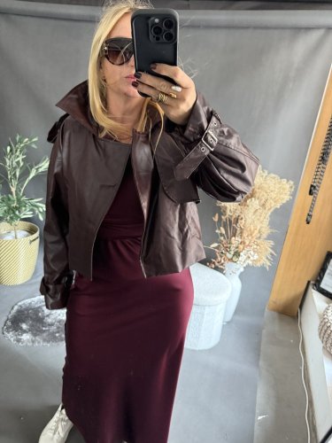 Křivák Devil-vínový