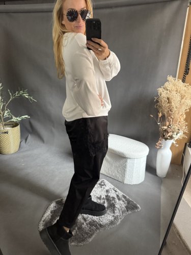 Mikina s krajkou-bílá