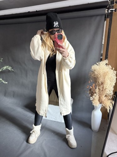 Dlouhá mikina Everyone-krémová