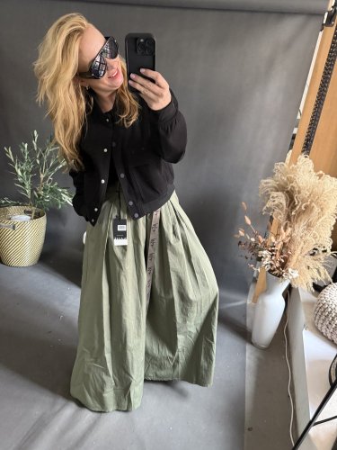 Kalhoty Pantagonna ve stylu sukně -khaki